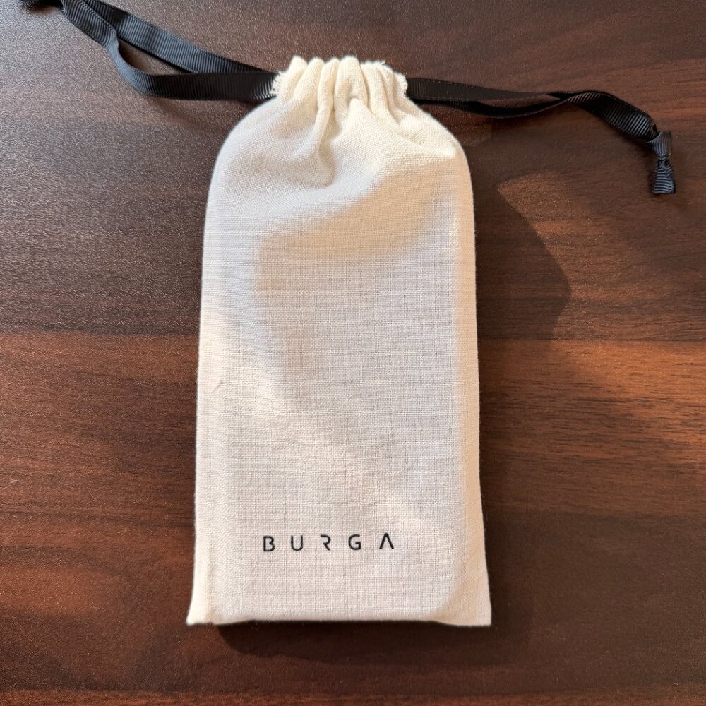 NWT Burga iPhone 17 Pro Max Phone Case - Nothing Changes - Picture 6 of 7